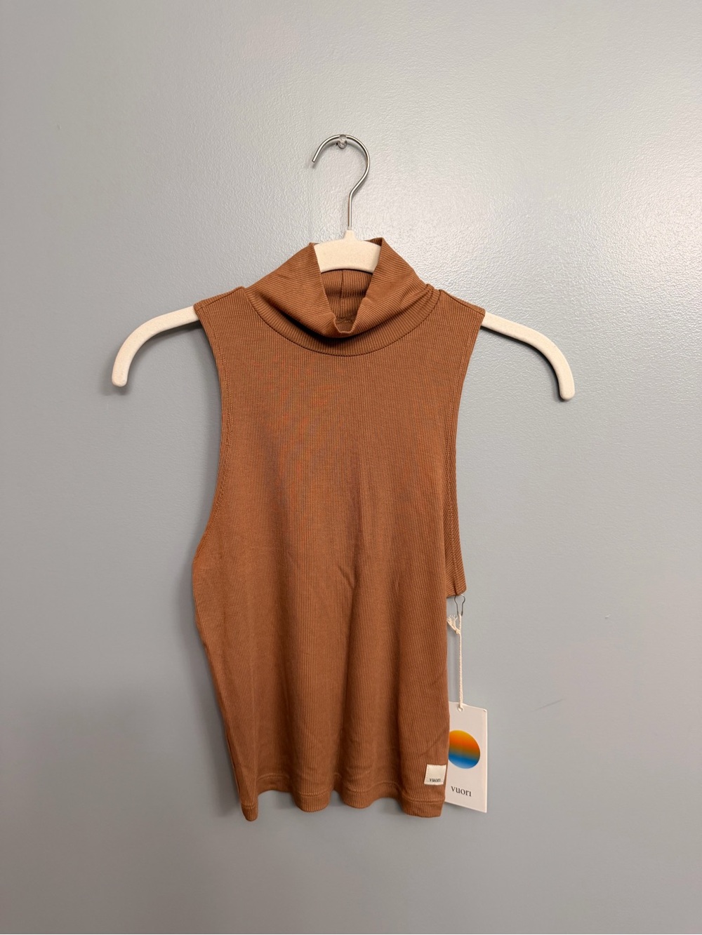Vuori Cove Funnel Neck Top in Warm Caramel